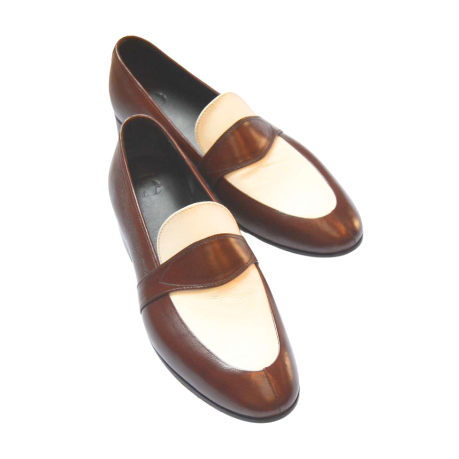 Cuero Cameron Two-Toned Loafers