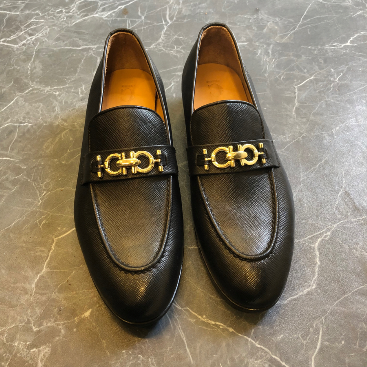 AMARI | LOAFERS | BLACK