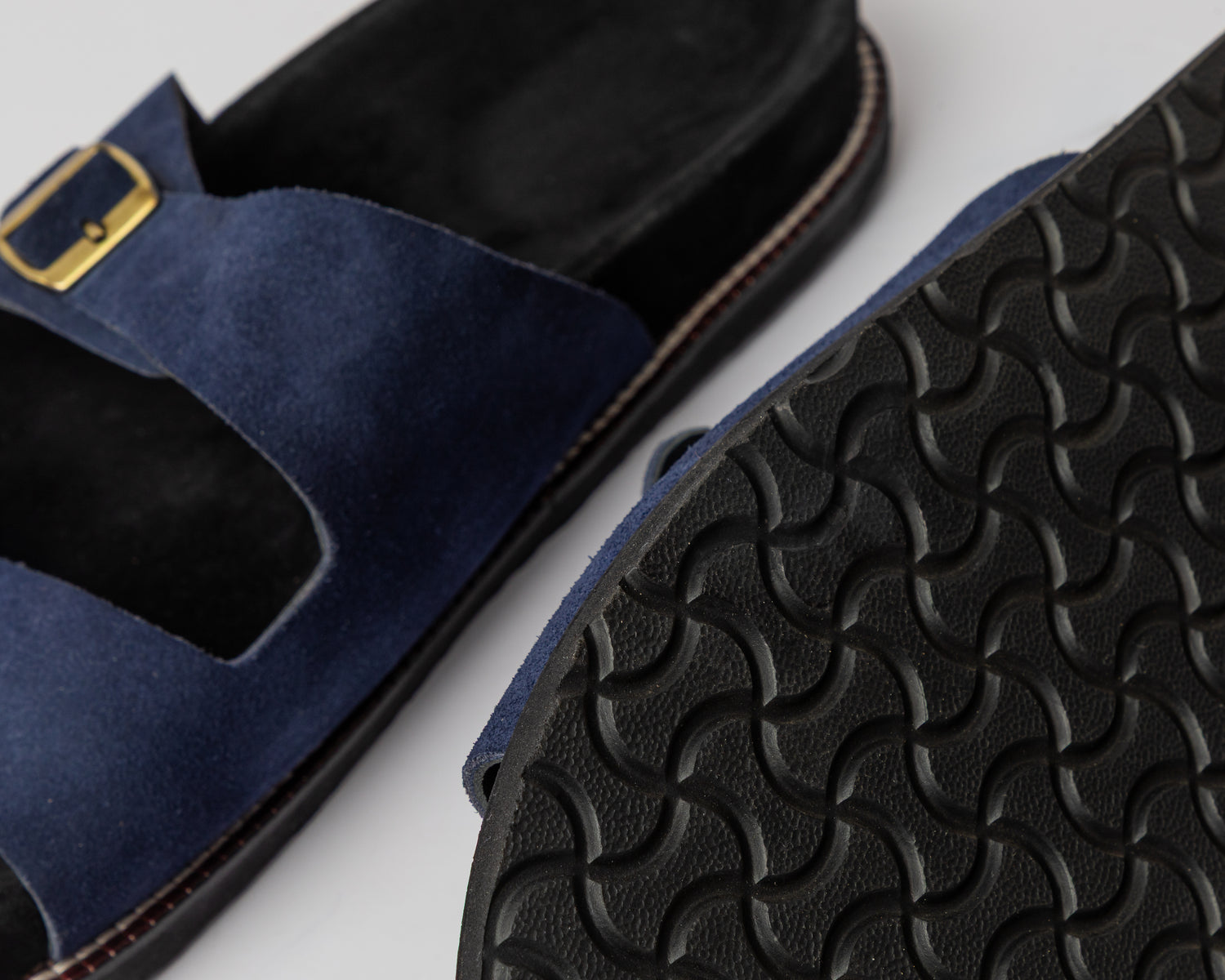 Cuero Azure Sliders