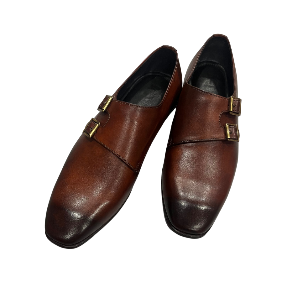 Cuero Quinn Monks